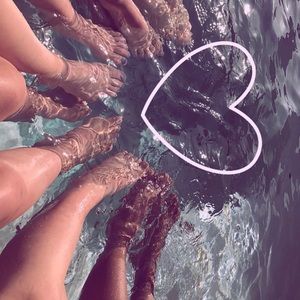 Meet your Posher, Shaikha